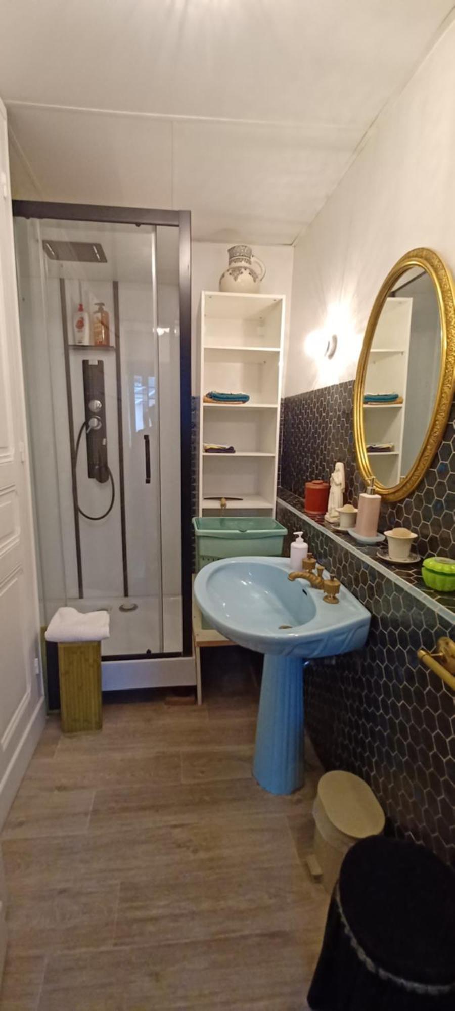 Chez Virginie - Chambre Du Bourg 卢德 外观 照片
