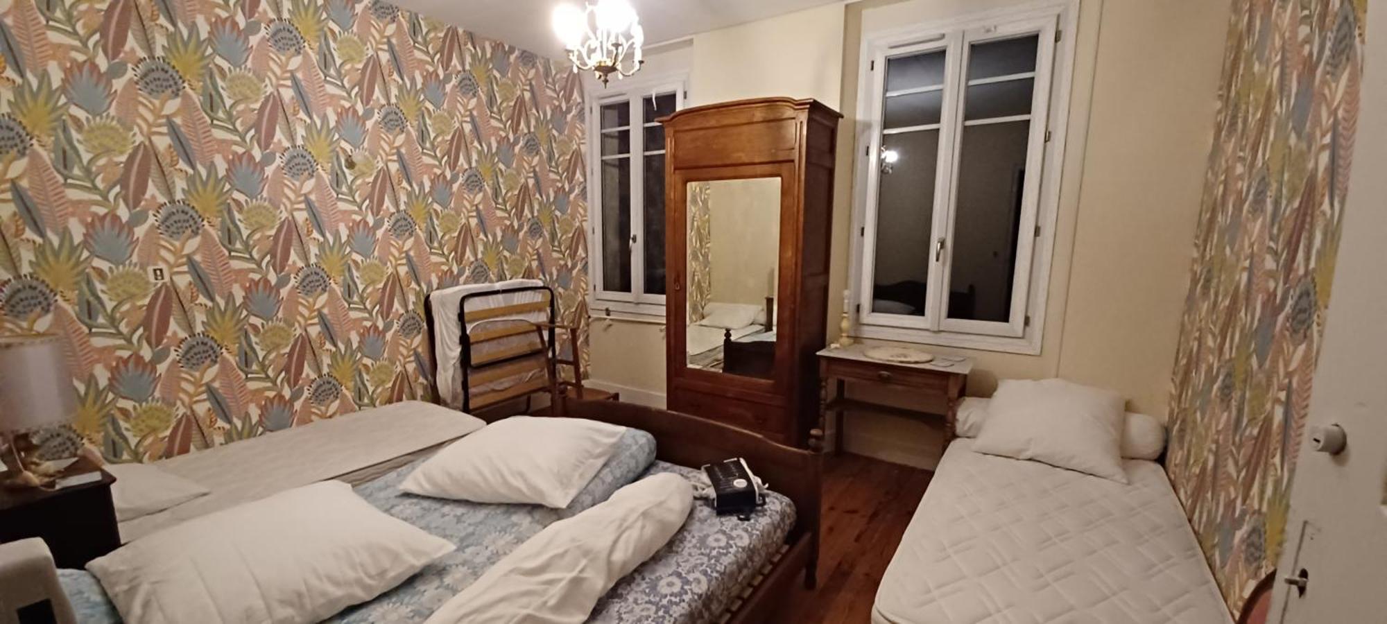 Chez Virginie - Chambre Du Bourg 卢德 外观 照片